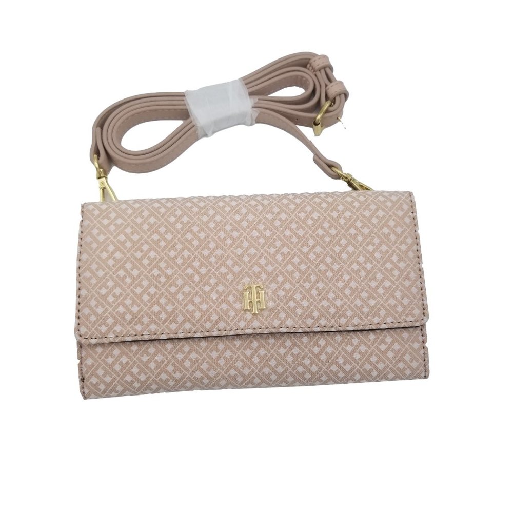 🔴Tommy Hilfiger Crossbody Wallet
